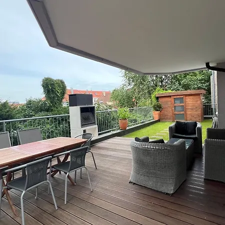 Ludwigshome - Zentral, 120qm, Kostenloser Parkplatz, Terrasse, Smarttv *